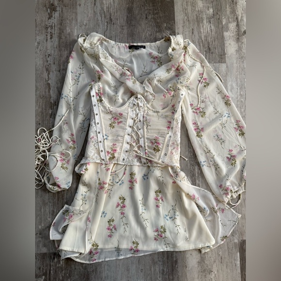 Floral Corset Dress - Picture 3 of 4